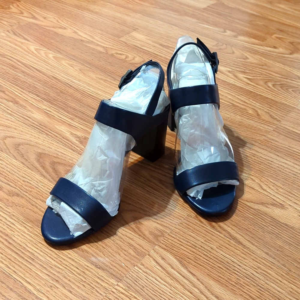 Antonio Melani heels